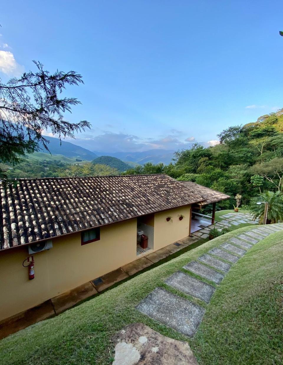 Pousada Varandas Da Mantiqueira เซาฟรันซิสโกซาเวียร์ ภายนอก รูปภาพ